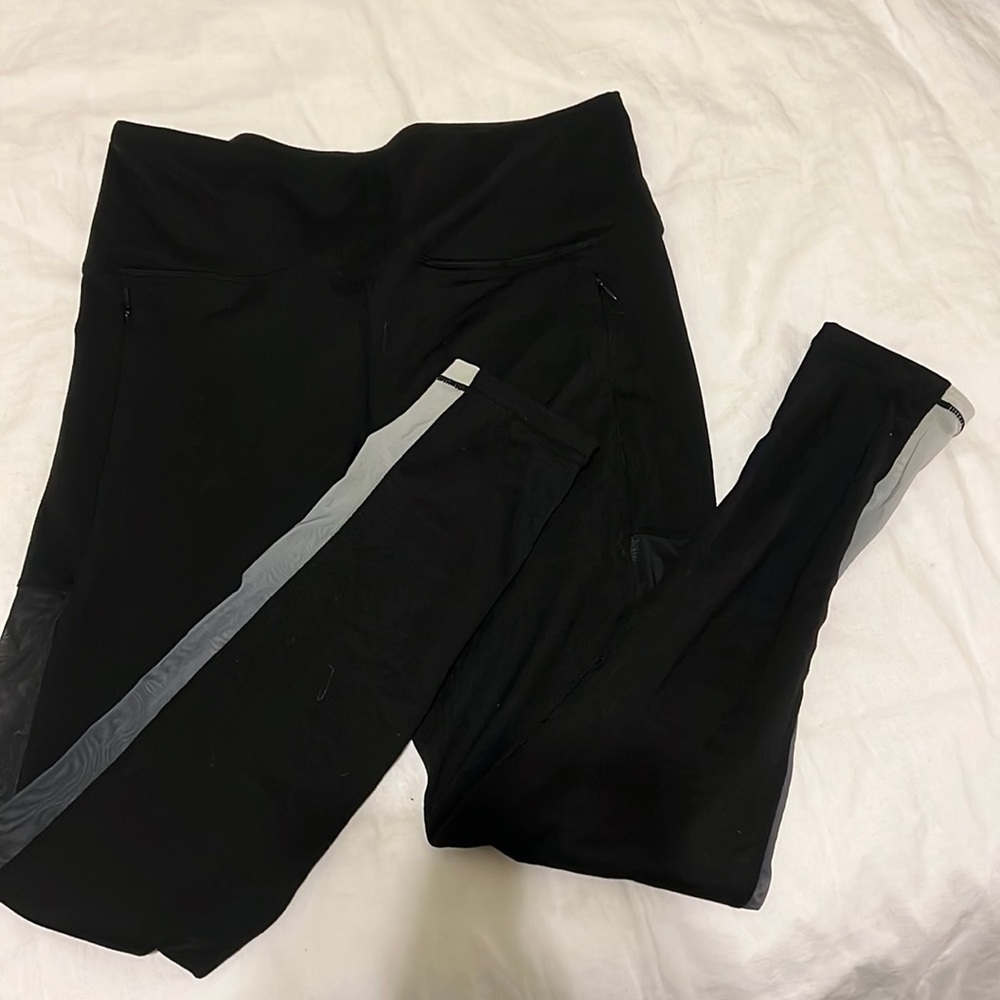 Crooked Beaches Ombré Mesh Leggings with Pockets